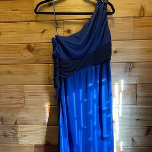 Maternity party dress